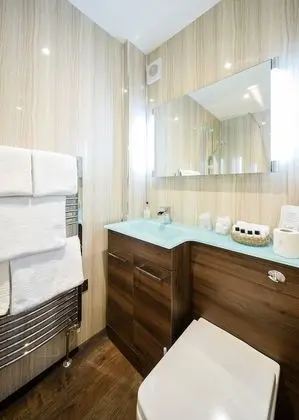 Tek Büyük Yataklı Oda (Room 1)