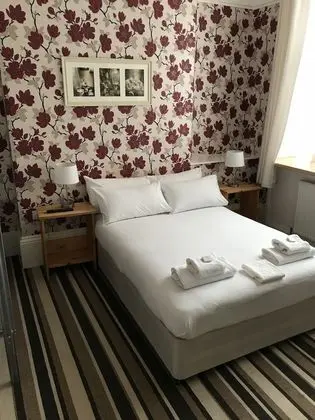 Economy Tek Büyük Yataklı Oda