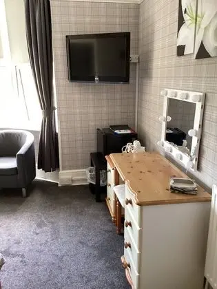 Comfort Tek Büyük Yataklı Oda