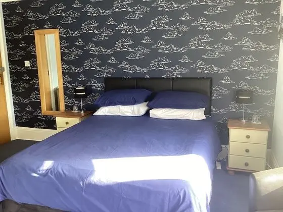 Comfort Tek Büyük Yataklı Oda