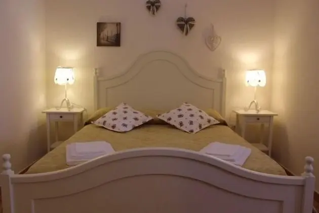 Romantic Tek Büyük Yataklı Oda