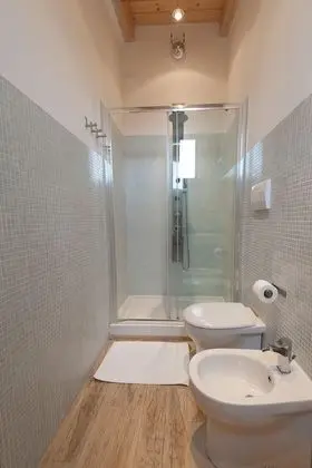 Tek Büyük Yataklı Oda, Bahçe Manzaralı