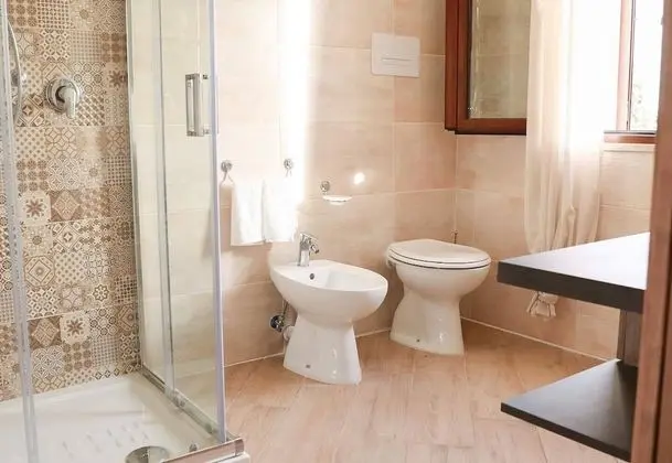 Deluxe Tek Büyük Yataklı Oda, Deniz Manzaralı (Enea)
