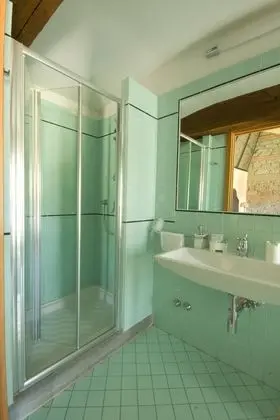 Comfort Apart Daire, 1 Yatak Odası, Mutfak, Bahçe Manzaralı