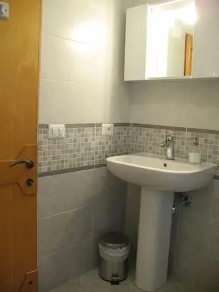 Süit (private external bathroom - 1)