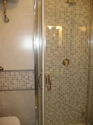 Süit (private external bathroom - 1)