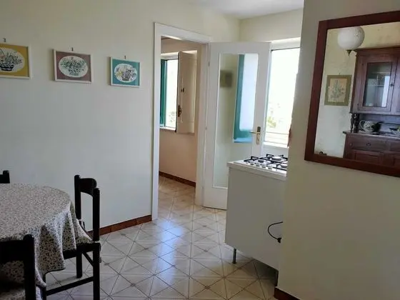 Apart Daire, 1 Yatak Odası, Küçük Mutfak