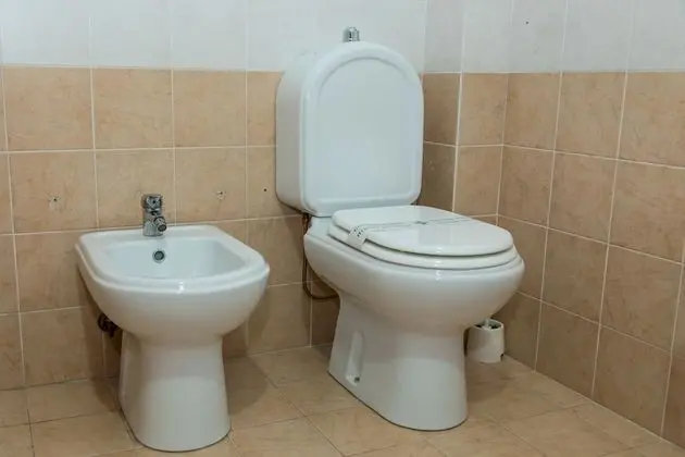 Dört Kişilik Oda, Bağlantılı Odalar