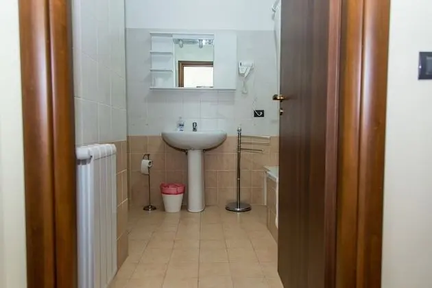 Dört Kişilik Oda, Bağlantılı Odalar