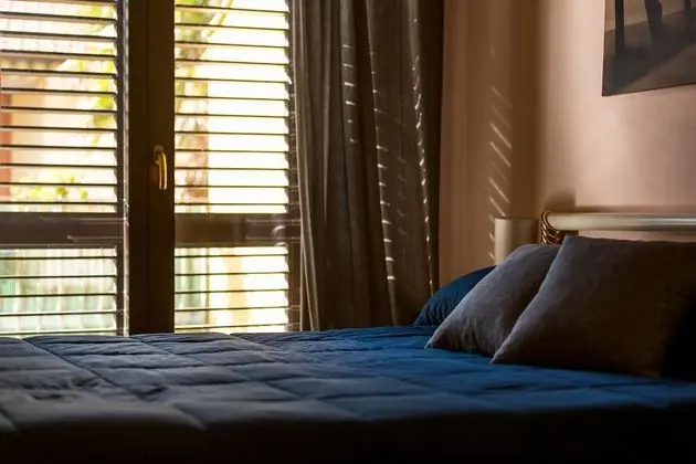 Tek Büyük Yataklı Oda, Balkon