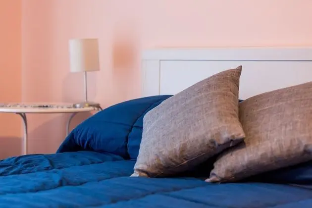 Tek Büyük Yataklı Oda, Balkon