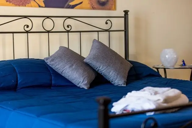 Tek Büyük Yataklı Oda, Balkon