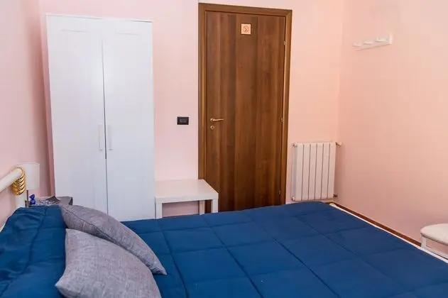 Tek Büyük Yataklı Oda, Balkon