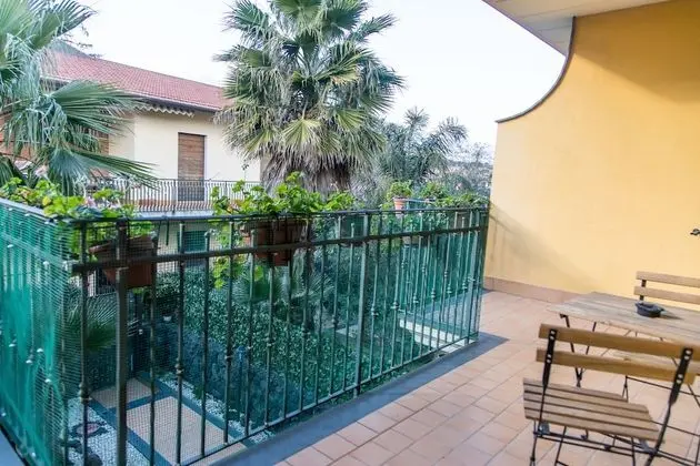 Tek Büyük Yataklı Oda, Balkon