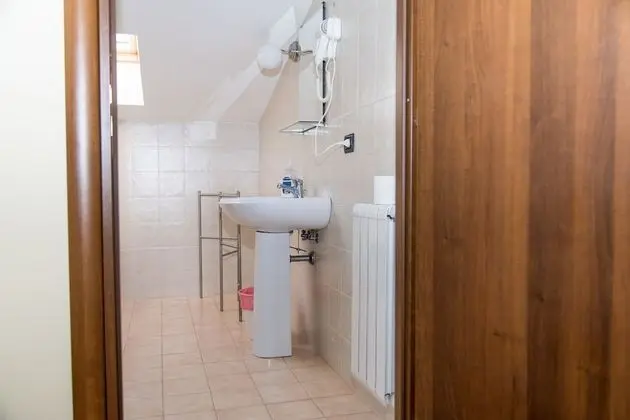 Tek Büyük Yataklı Oda, Balkon