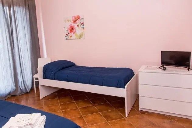 Üç Kişilik Oda, Balkon