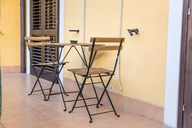 Üç Kişilik Oda, Balkon