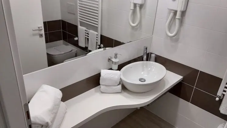 Superior Üç Kişilik Oda