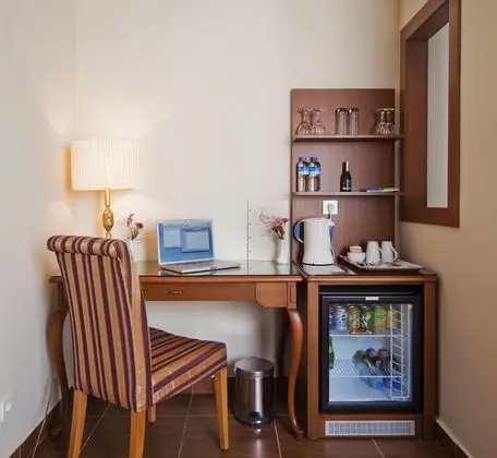 In-room business center