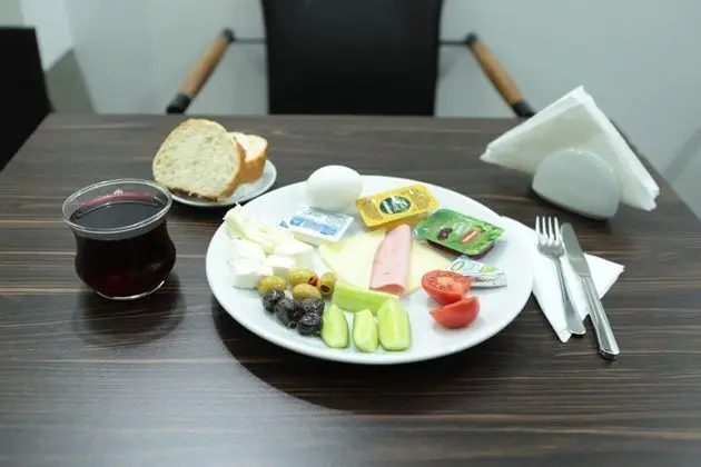 Balkonlu Çift Kişilik Oda
