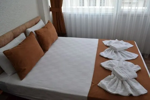 Classic Tek Büyük Yataklı Oda, 1 Çift Kişilik Yatak, Balkon/Veranda, Şehir Manzaralı