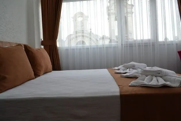 Classic Tek Büyük Yataklı Oda, 1 Çift Kişilik Yatak, Balkon/Veranda, Şehir Manzaralı
