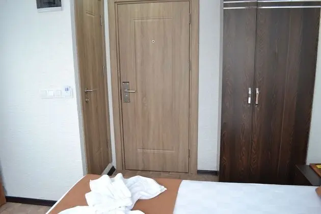 Classic Tek Büyük Yataklı Oda, 1 Çift Kişilik Yatak, Balkon/Veranda, Şehir Manzaralı