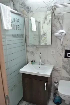 Standard Double or Twin Room, Lanai, Partial Sea View