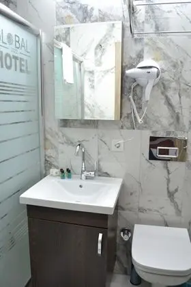 Standard Üç Kişilik Oda, Balkon/Veranda