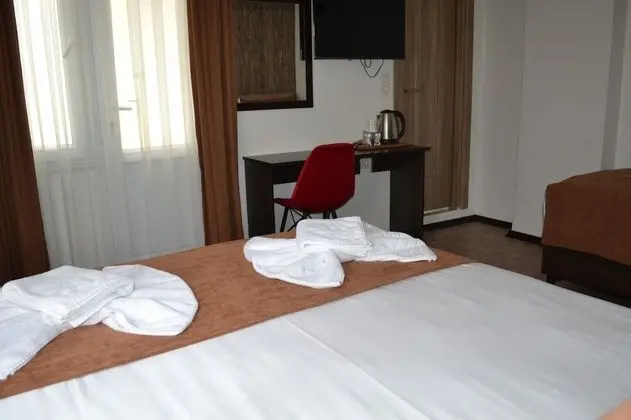 Standard Üç Kişilik Oda, Balkon/Veranda