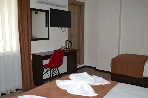 Standard Üç Kişilik Oda, Balkon/Veranda