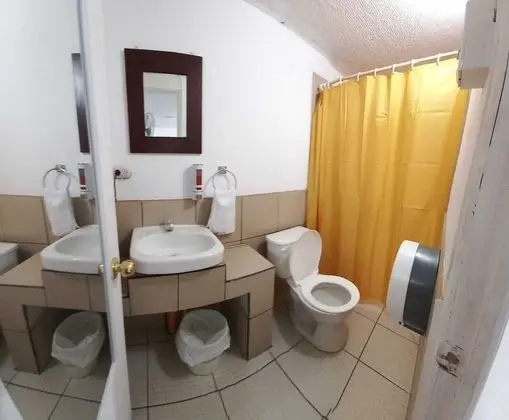 Economy Dört Kişilik Oda, 2 Çift Kişilik Yatak, Sigara İçilmez, Özel Banyo