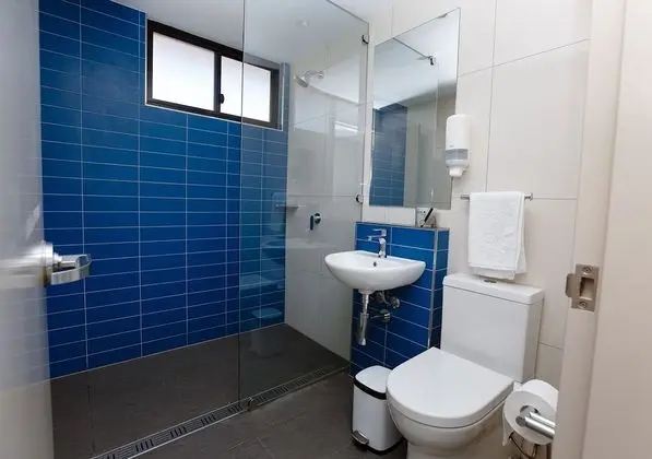 Signature Oda, 1 Büyük (Queen) Boy Yatak, Sigara İçilmez, Özel Banyo