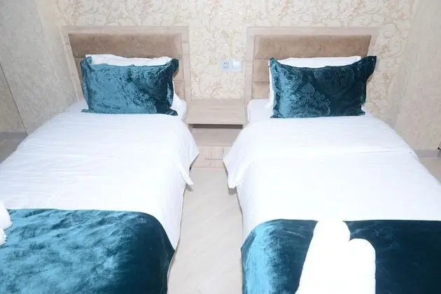 Deluxe Dört Kişilik Oda