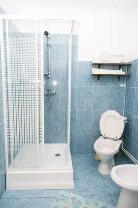 Basic Üç Kişilik Oda, Birden Çok Yatak