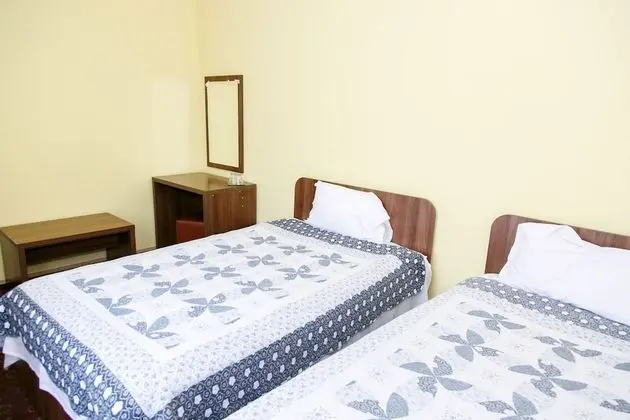 Tek Büyük veya İki Ayrı Yataklı Oda