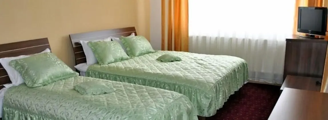 Tek Büyük veya İki Ayrı Yataklı Oda