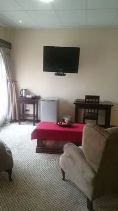 Tek Büyük Yataklı Oda, Banyolu/Duşlu