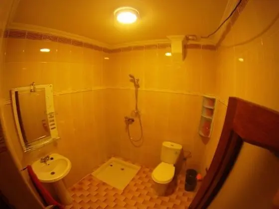Ortak Ranzalı Oda (1 bed in a 3 persons shared room)