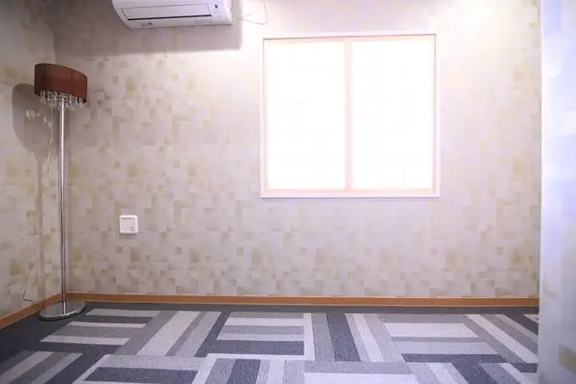 Oda, Ortak Banyo (Main, 2 Capsule Rooms 2)