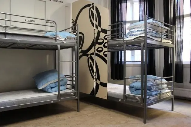 Ortak Ranzalı Oda, Karma Ranzalı Oda, Ortak Banyo (8 person)
