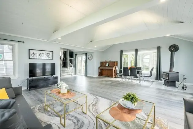 Design Kulübe, Sıcak Su Havuzu, Göl Kenarı