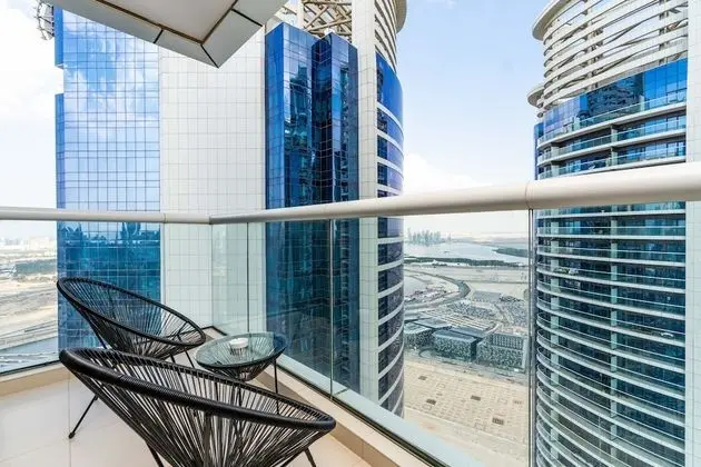 Grand Apart Daire, 2 Yatak Odası, Mutfak, Havuz Manzaralı