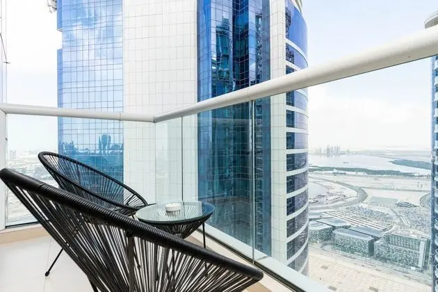 Grand Apart Daire, 2 Yatak Odası, Mutfak, Havuz Manzaralı