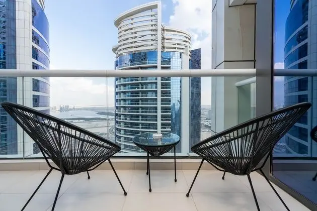 Grand Apart Daire, 2 Yatak Odası, Mutfak, Havuz Manzaralı