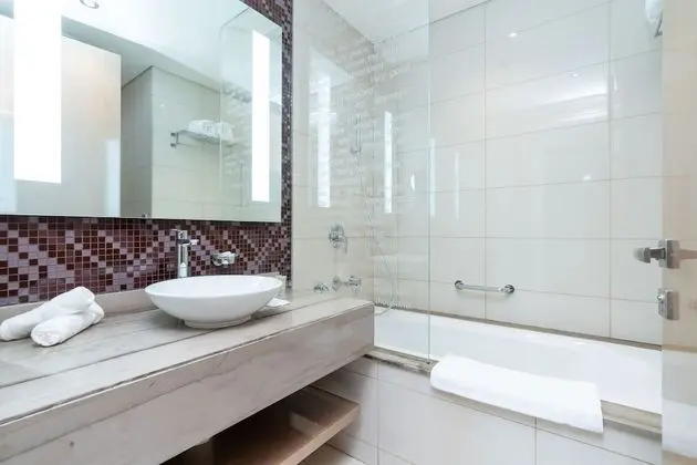 Grand Apart Daire, 2 Yatak Odası, Mutfak, Havuz Manzaralı