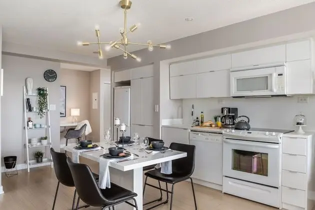 Luxury Apart Daire, 2 Yatak Odası, Mutfak, Göl Manzaralı