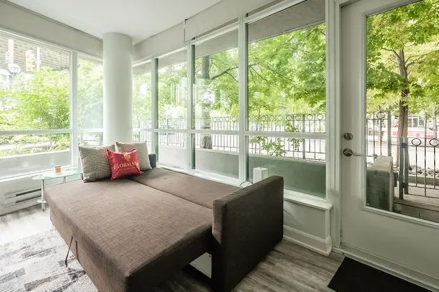 Grand Apart Daire, 2 Yatak Odası, Teras, Zemin Kat