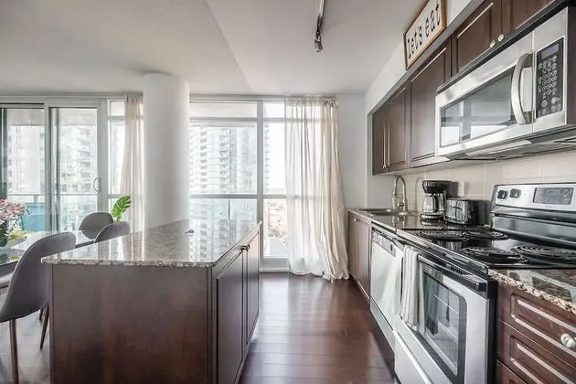 Panoramic Apart Daire, 2 Yatak Odası, Balkon, Göl Manzaralı