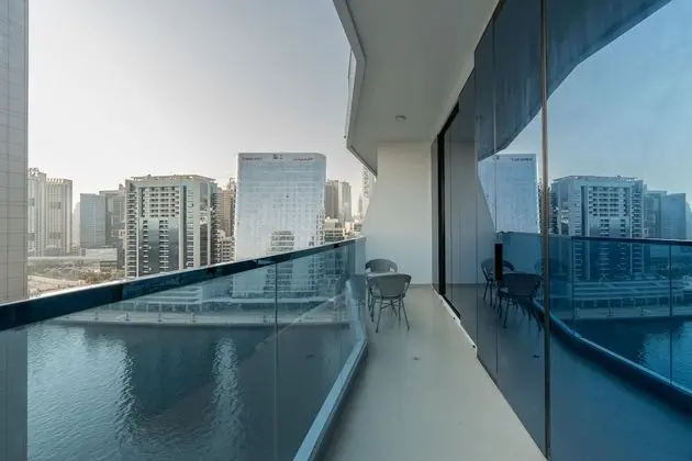 Superior Apart Daire, 1 Yatak Odası, Balkon, Kısmi Göl Manzaralı